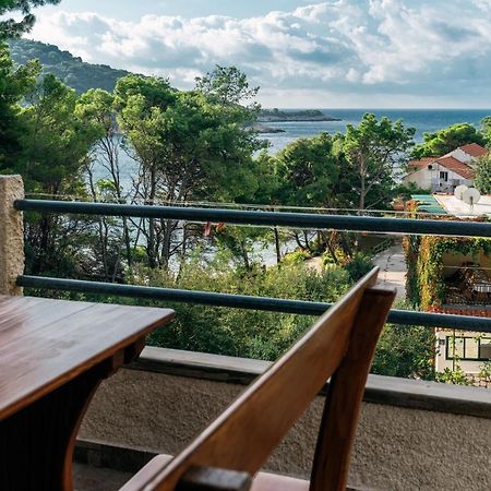 Apartments Pitarevic Saplunara Bagian luar foto