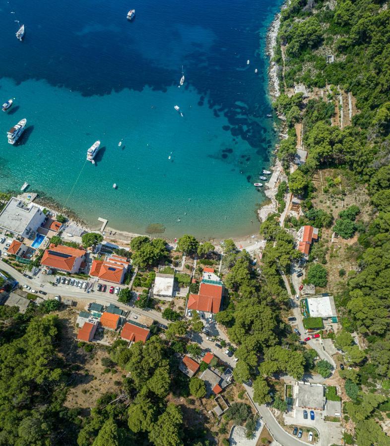 Apartments Pitarevic Saplunara Bagian luar foto