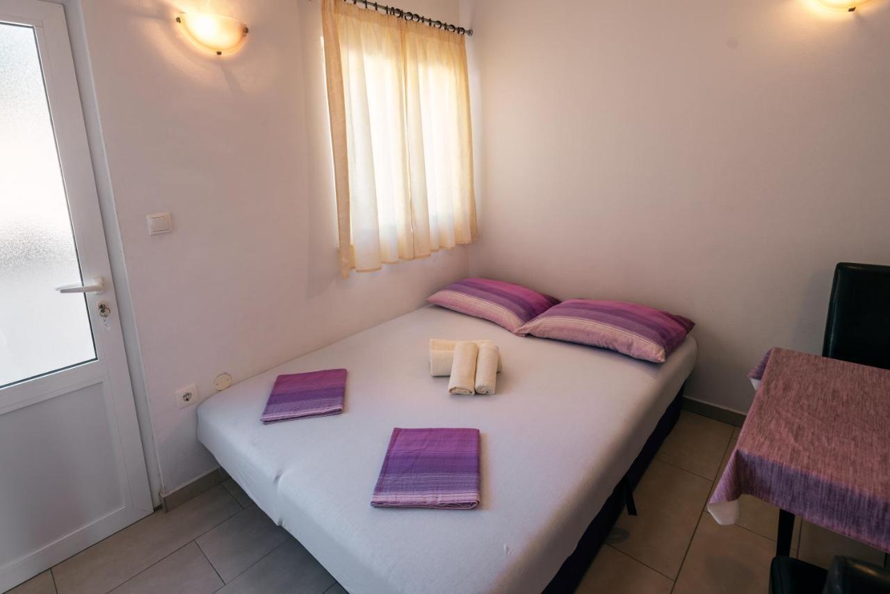 Apartments Pitarevic Saplunara Bagian luar foto