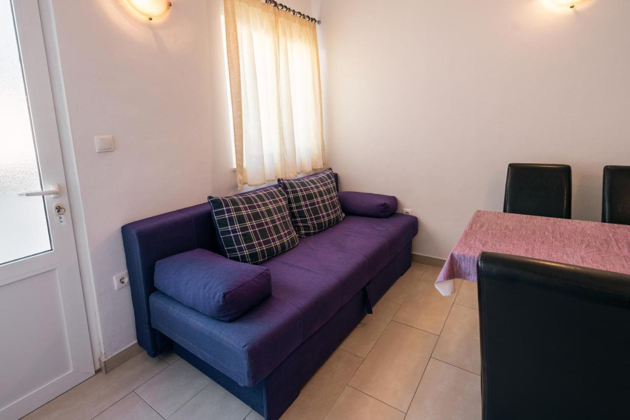 Apartments Pitarevic Saplunara Bagian luar foto